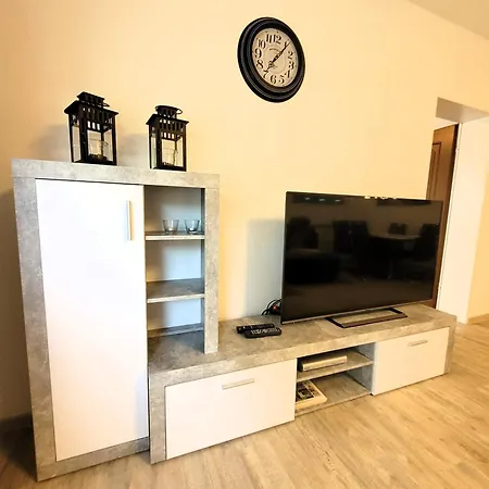 21110 Apartman